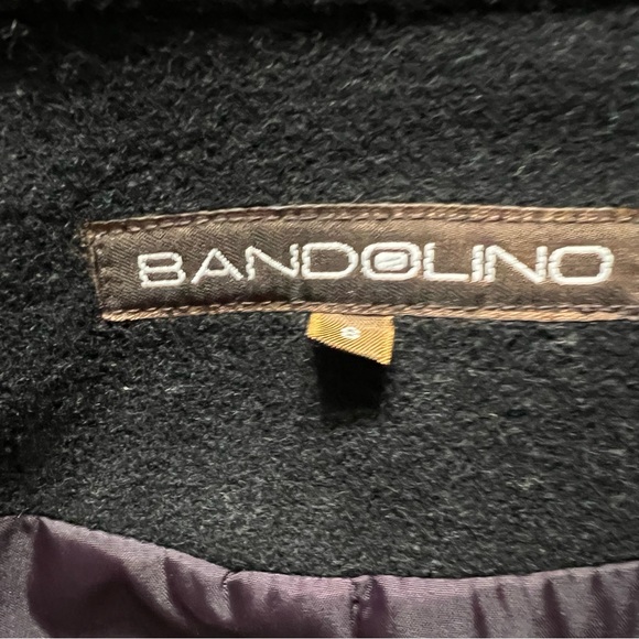 Black wool blend coat with removable faux fur collar, size small - Picture 5 of 6